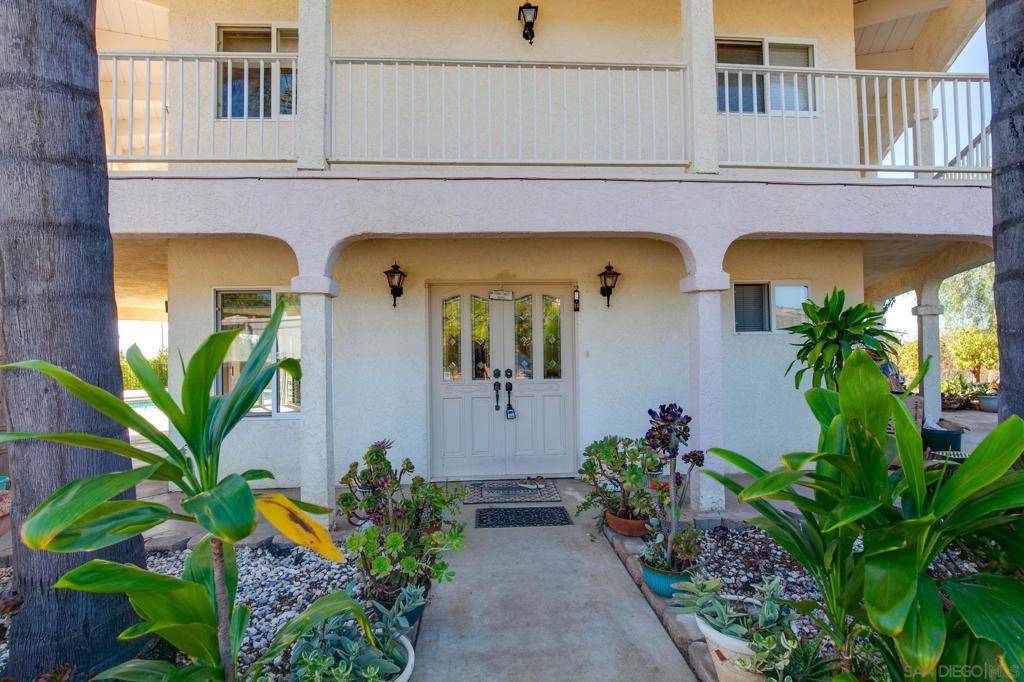 Valley Center, CA 92082,31848 Oak Glen Rd