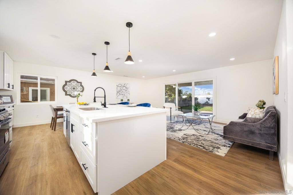 Chula Vista, CA 91911,1438 Eckman Ave