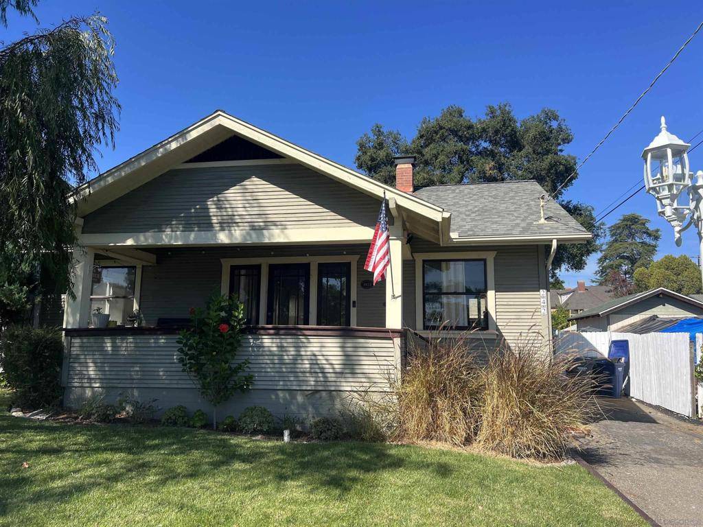 Escondido, CA 92025,242 E 9th Ave