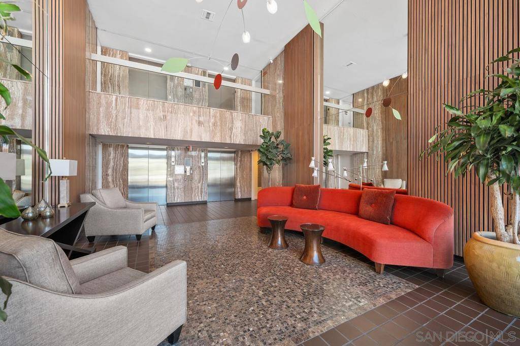 San Diego, CA 92103,3535 1st Ave #15A