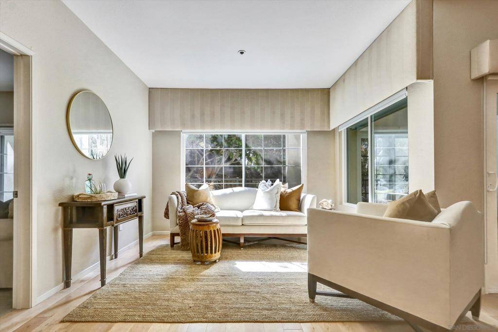 San Diego, CA 92104,3405 Florida St #206