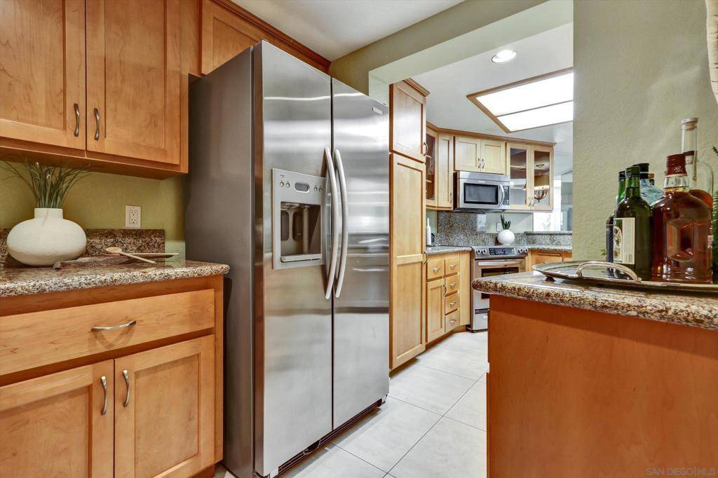 San Diego, CA 92104,3405 Florida St #206