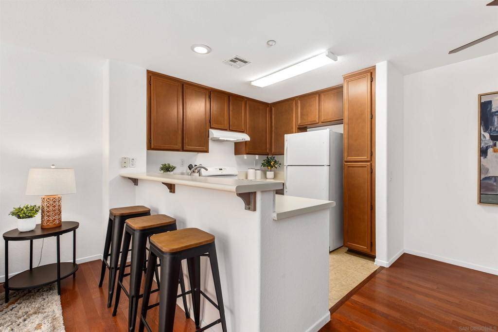 San Diego, CA 92114,514 62Nd St #19