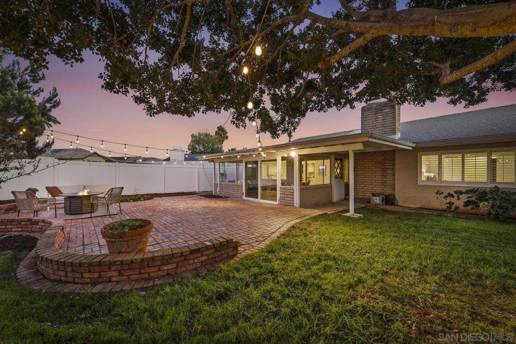 Escondido, CA 92026,1350 La Mirada Way