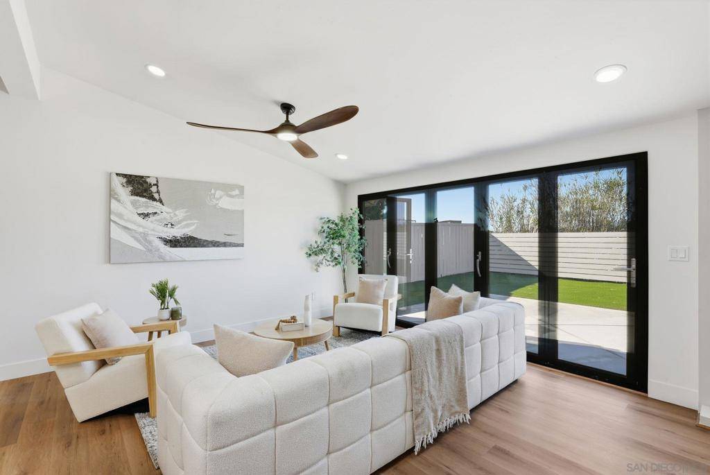 San Diego, CA 92123,2866 Larkin Place