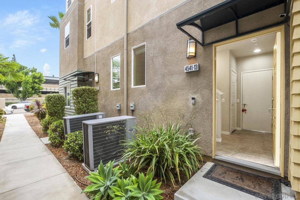 San Diego, CA 92120,4541 Rainier Ave #13