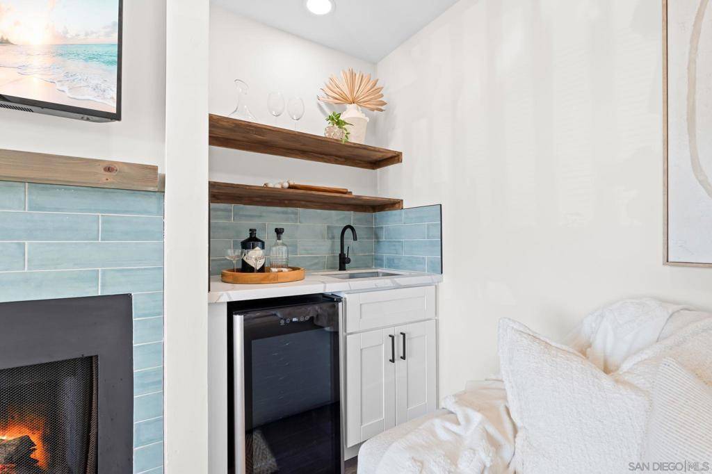 Oceanside, CA 92054,1324 S Pacific #3