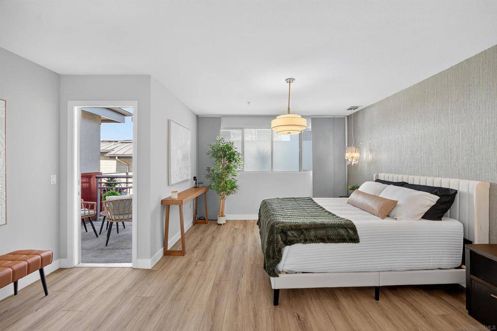 Encinitas, CA 92024,687 S Coast Highway 101 #232