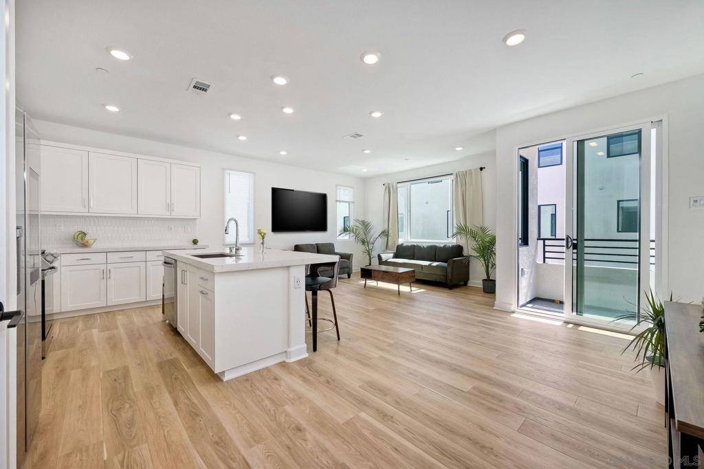 San Diego, CA 92154,2301 Acara Cir #ROOM 2