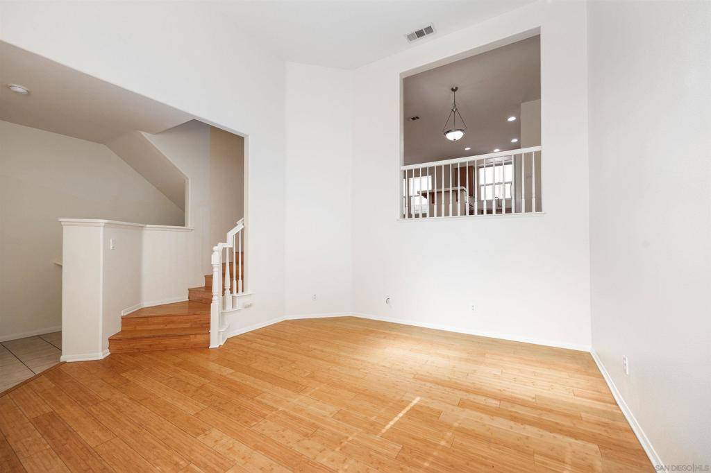 National City, CA 91950,1005 L Avenue