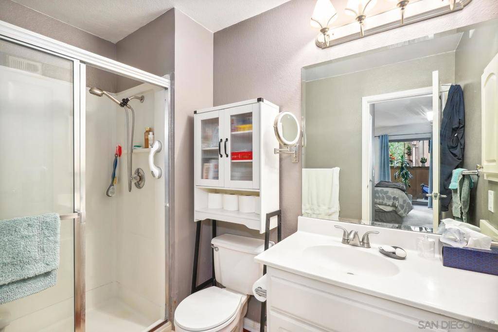 San Diego, CA 92128,12047 Alta Carmel Ct #189