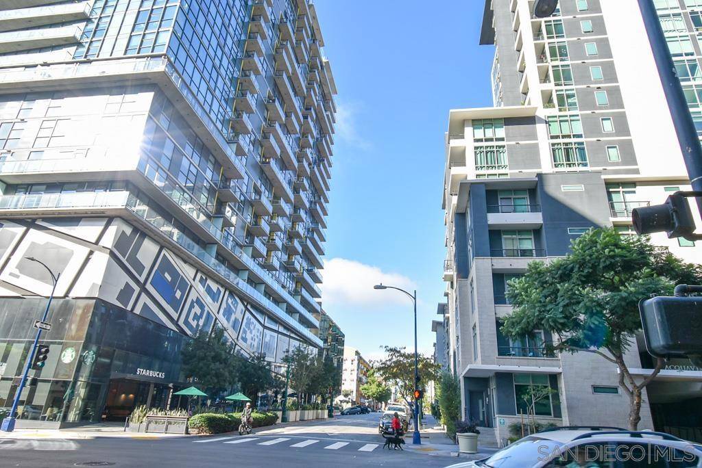 San Diego, CA 92101,425 W Beech Street #408