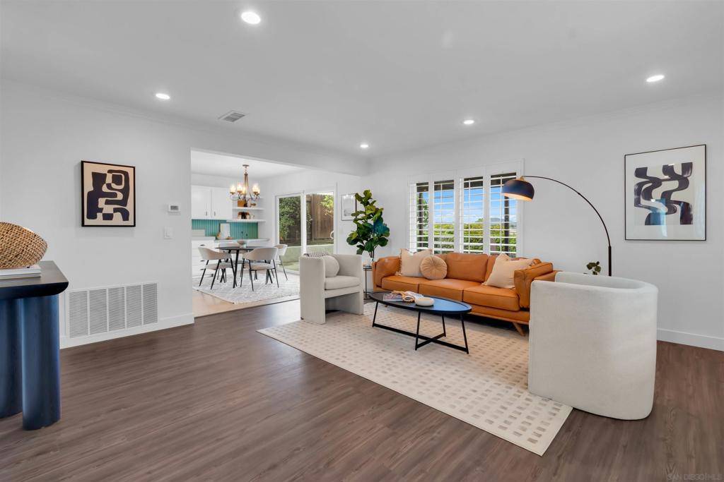 Escondido, CA 92026,1255 Rachel Cir