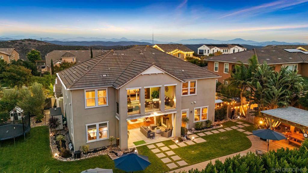 San Diego, CA 92131,15740 Bacara Ct