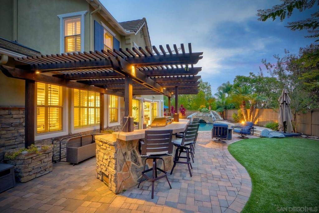 Carlsbad, CA 92009,7327 Circulo Papayo