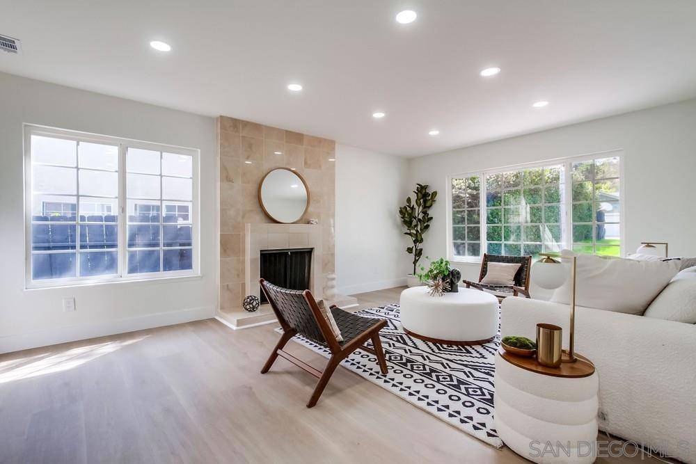 Del Mar, CA 92014,13147 Portofino Dr