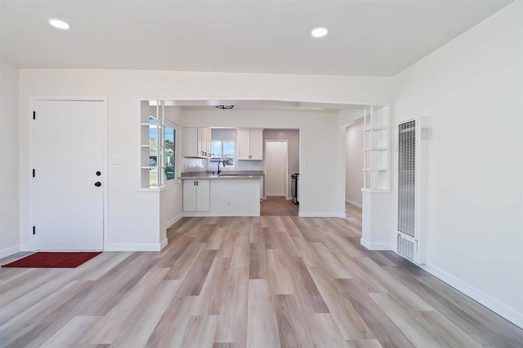 Spring Valley, CA 91977,832 Ramona Ave