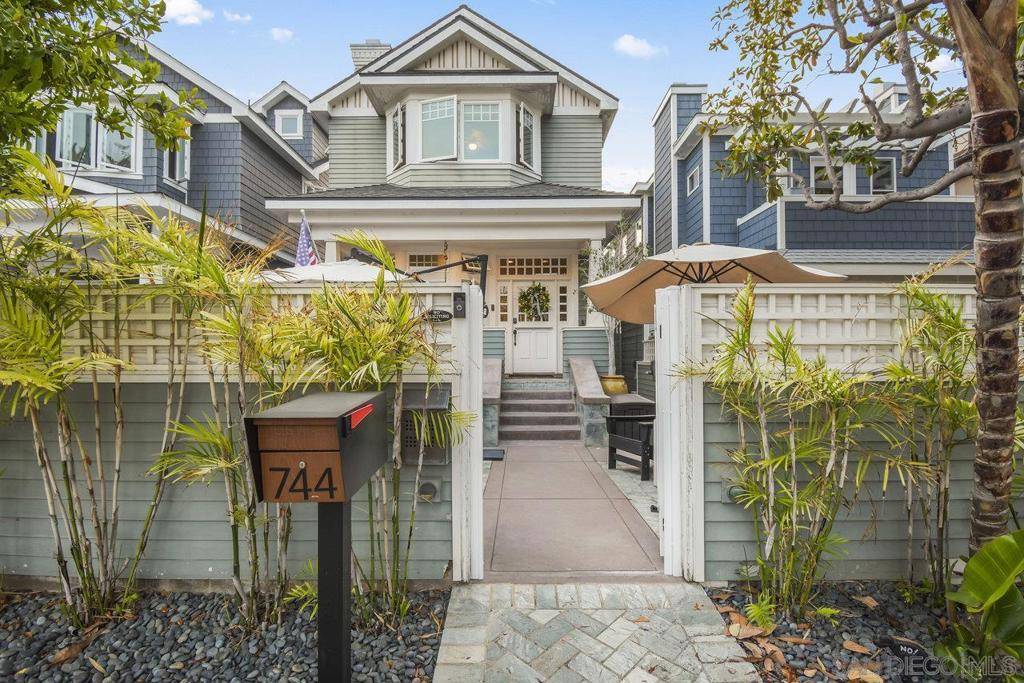 Coronado, CA 92118,744 G Ave