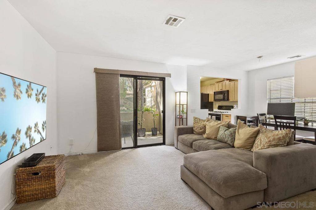 San Diego, CA 92129,10379 Azuaga St #139