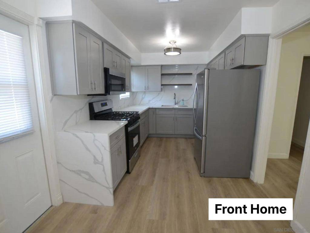 Coronado, CA 92118,326 28 H Ave