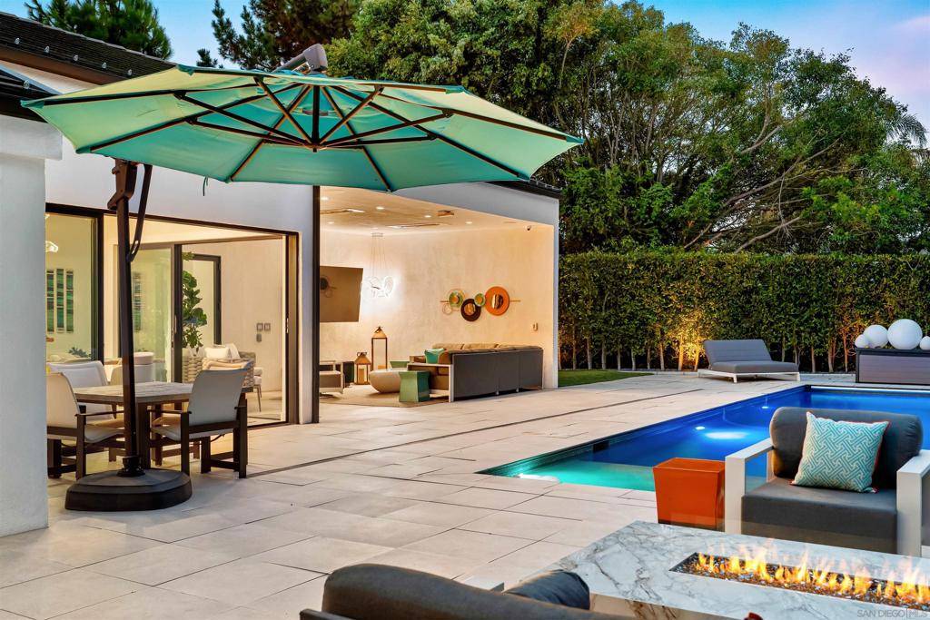 La Jolla, CA 92037,6887 Avenida Andorra