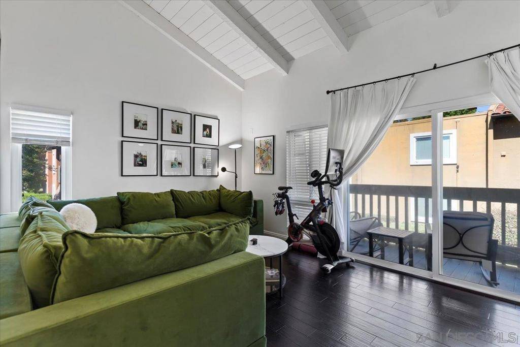 San Diego, CA 92127,17165 W Bernardo Dr #205