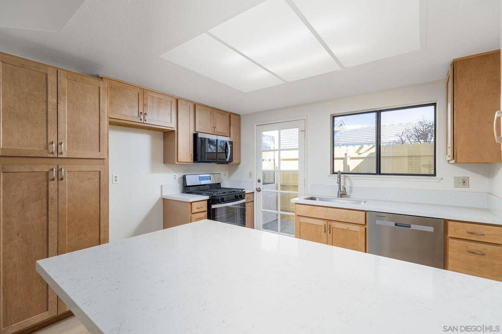 Menifee, CA 92585,27971 Red Dawn Dr