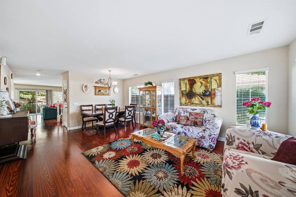 Murrieta, CA 92563,40661 Cartier St