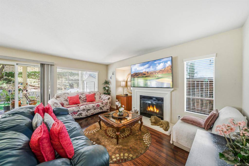 Murrieta, CA 92563,40661 Cartier St