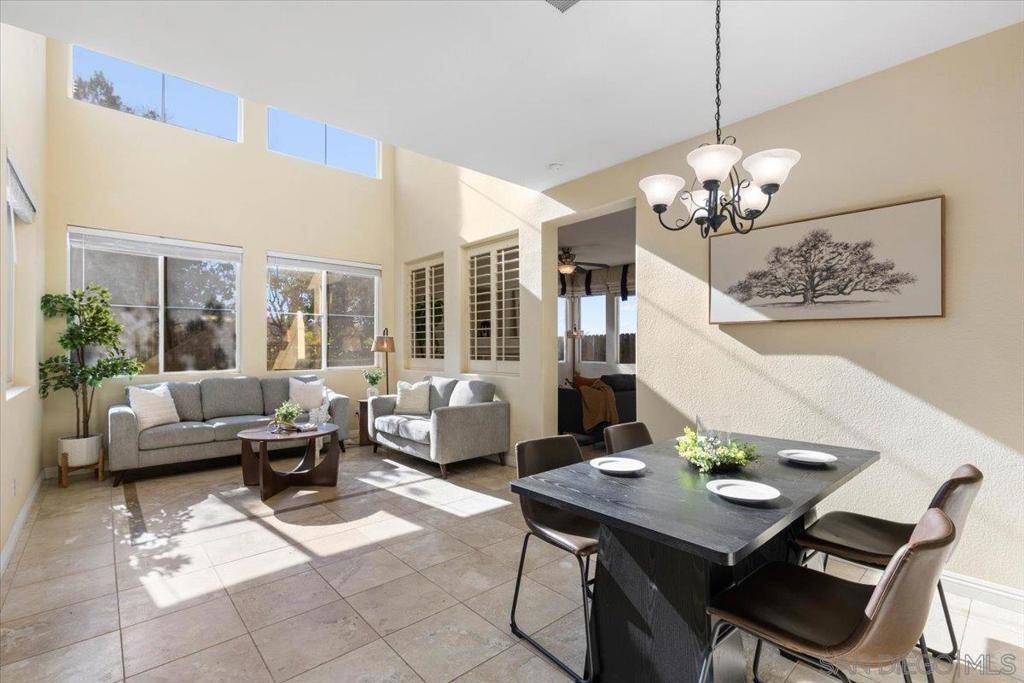 San Diego, CA 92131,10818 Caminito Arcada