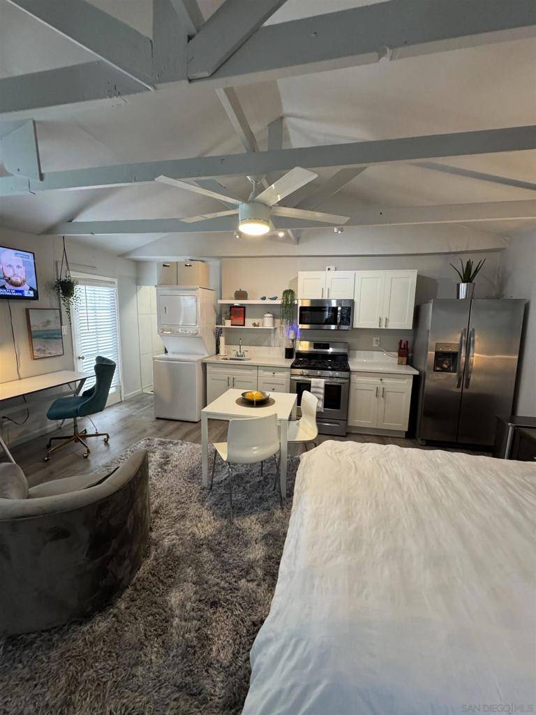 La Mesa, CA 91942,4535 Troy Lane #Studio