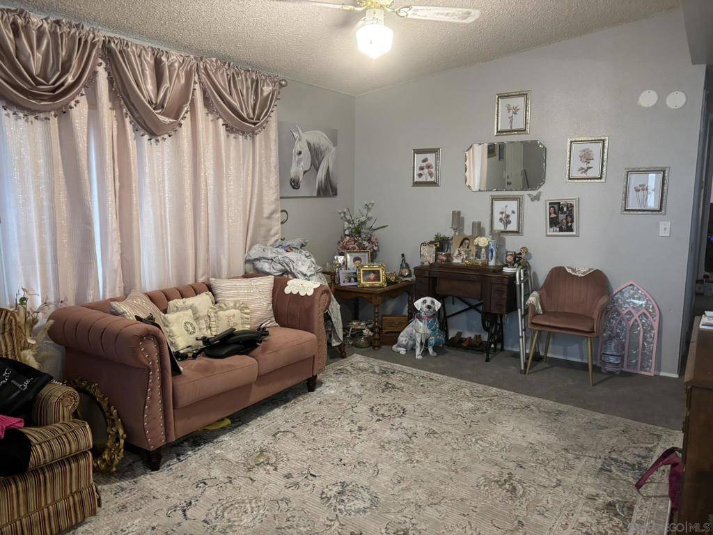 Lakeside, CA 92040,13460 Highway 8 Business #74