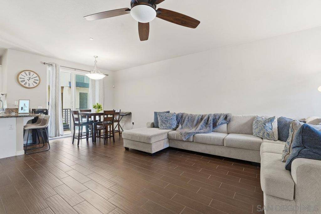 San Diego, CA 92120,4543 Rainier Avenue #19