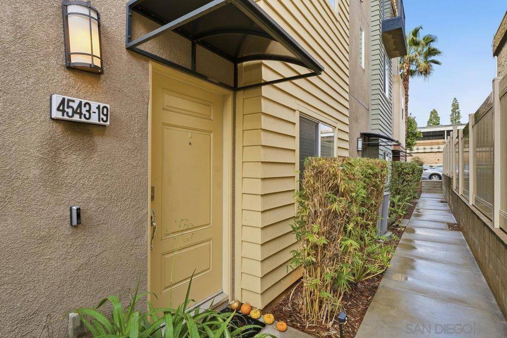 San Diego, CA 92120,4543 Rainier Ave #19