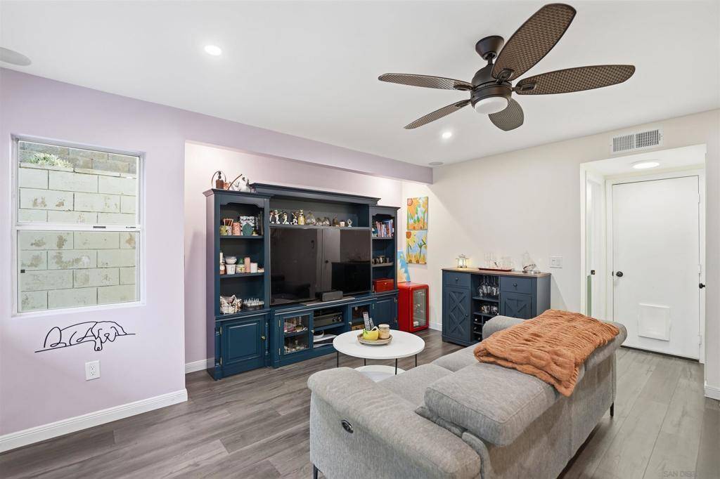 Alpine, CA 91901,2402 Pimlico Place