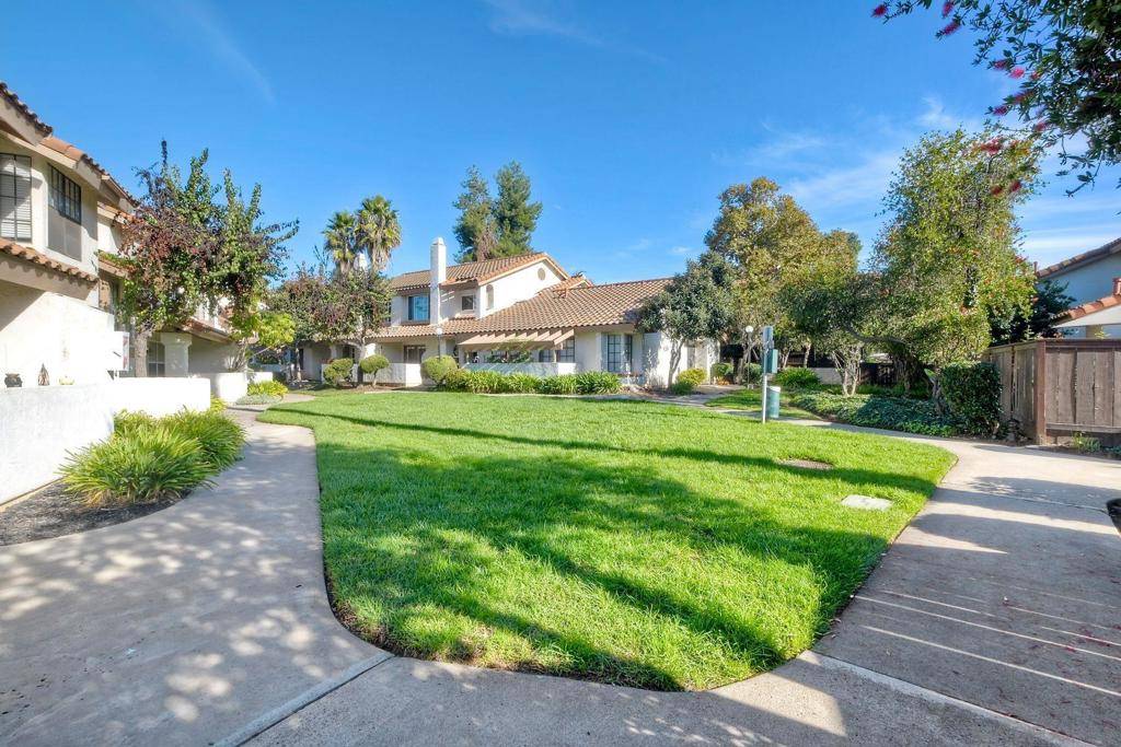 Escondido, CA 92025,1651 S Juniper St #46