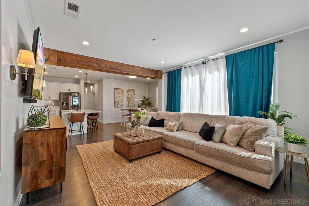 Chula Vista, CA 91915,1812 Alcala Ct