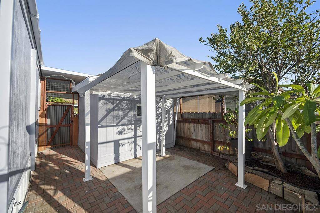 El Cajon, CA 92021,14215 Pecan Park Ln 124