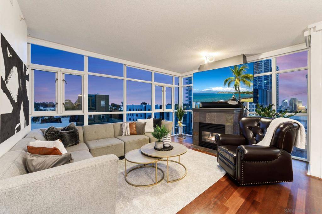 San Diego, CA 92101,850 Beech St #511