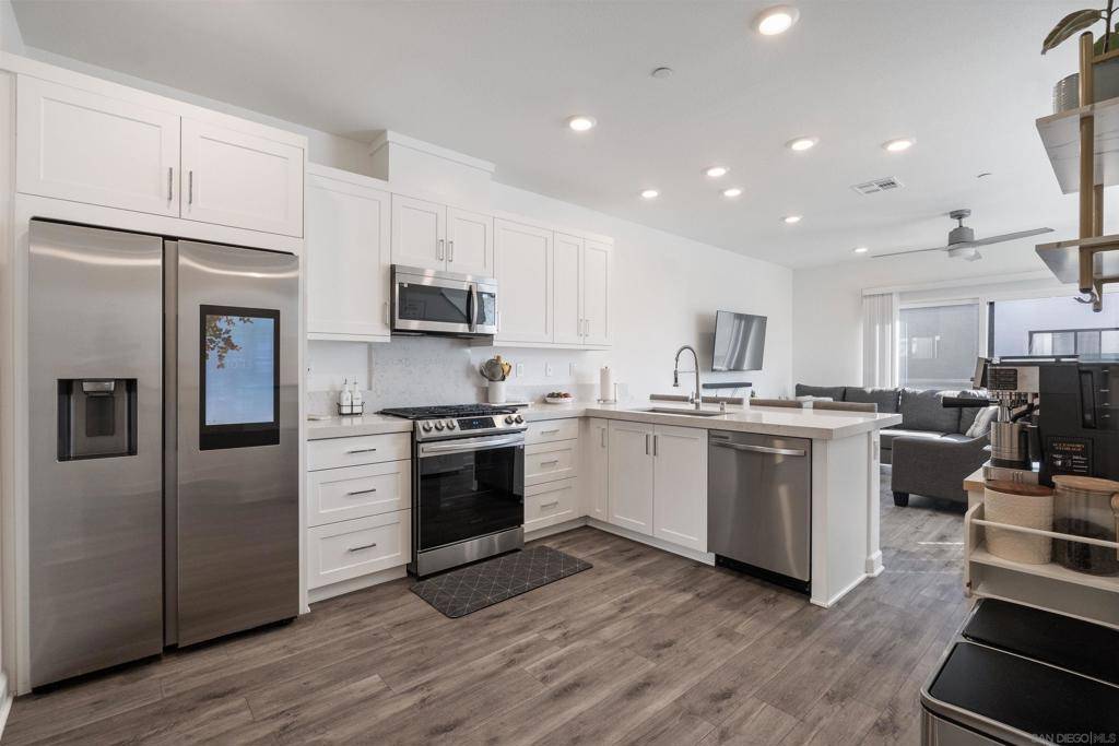 San Diego, CA 92154,2142 Senita Dr