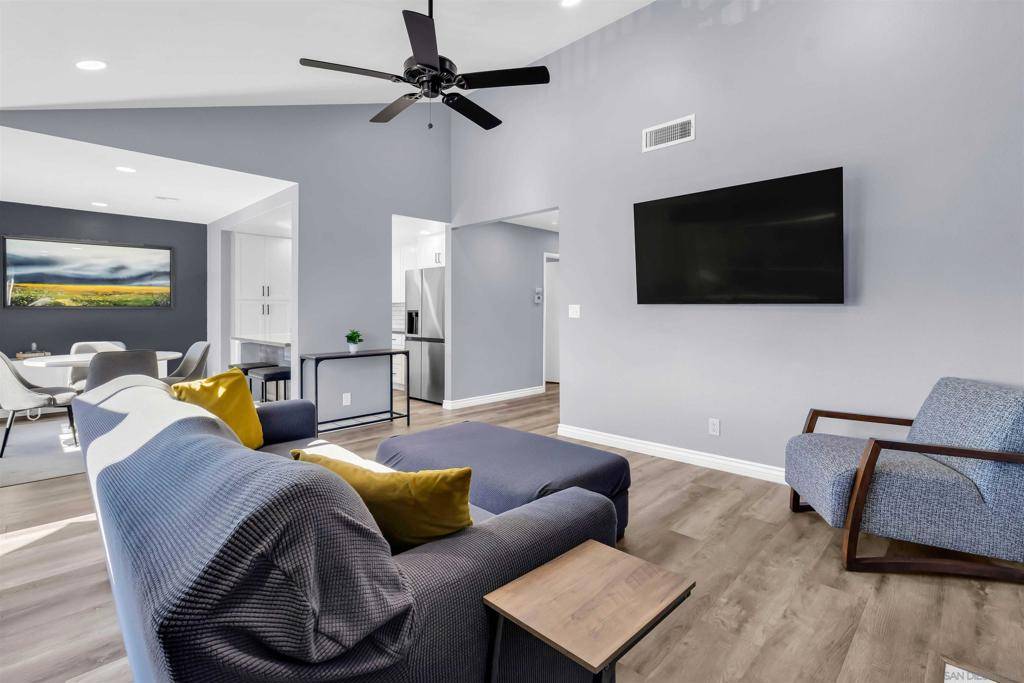 La Mesa, CA 91942,7780 Parkway Dr #104