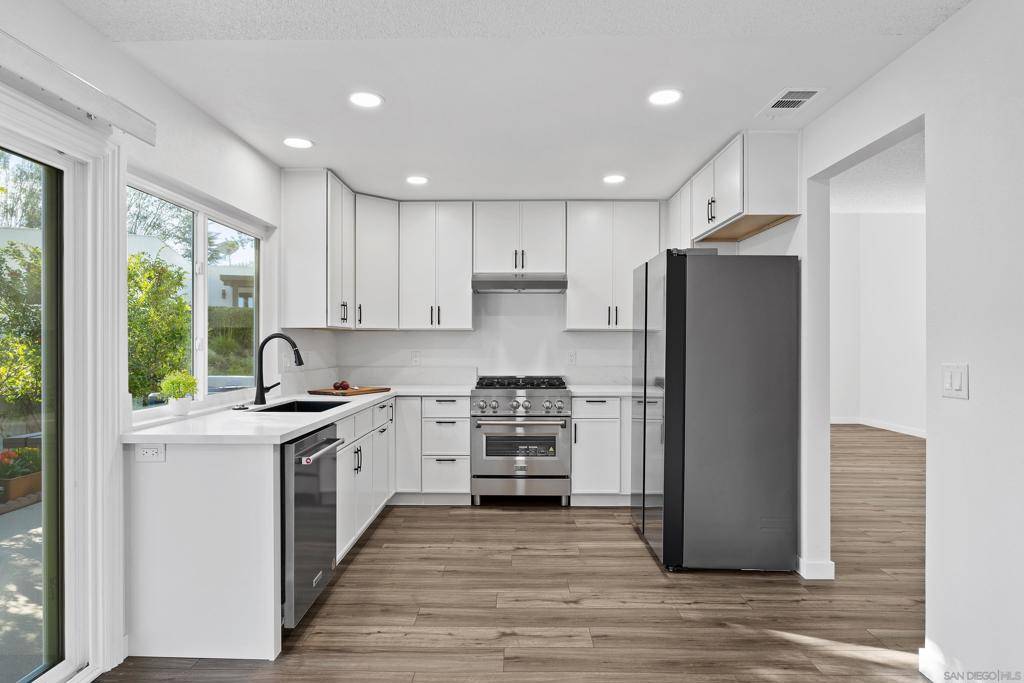 San Diego, CA 92128,Address not disclosed