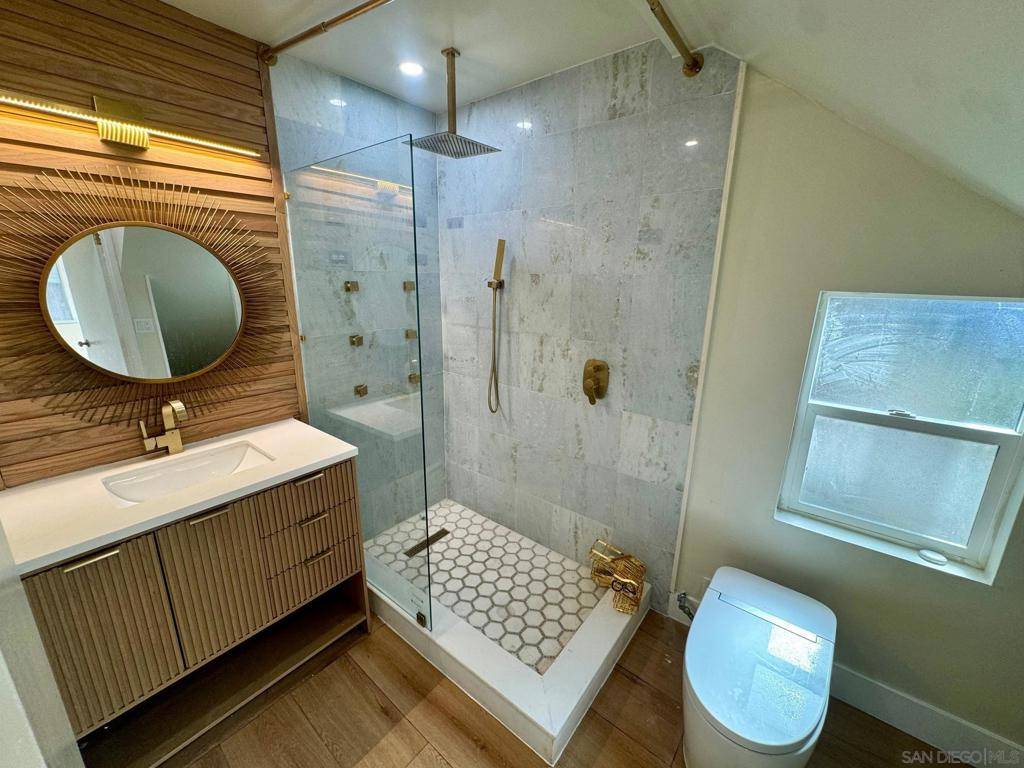 Solana Beach, CA 92075,113 N Granados #113