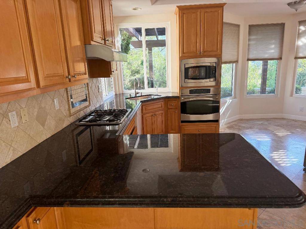 San Diego, CA 92128,18153 Chretien Court