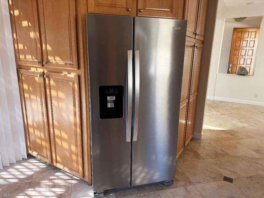 San Diego, CA 92128,18153 Chretien Court