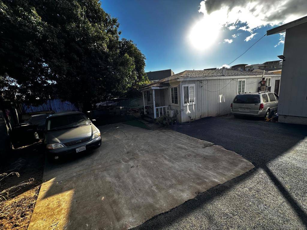 San Diego, CA 92113,1721 29 Commercial St