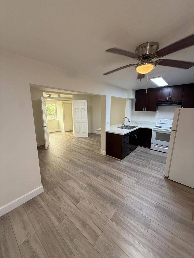 San Diego, CA 92115,4310 54Th St #105