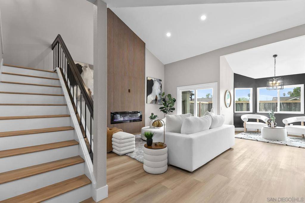 San Diego, CA 92111,3226 Old Heather Road