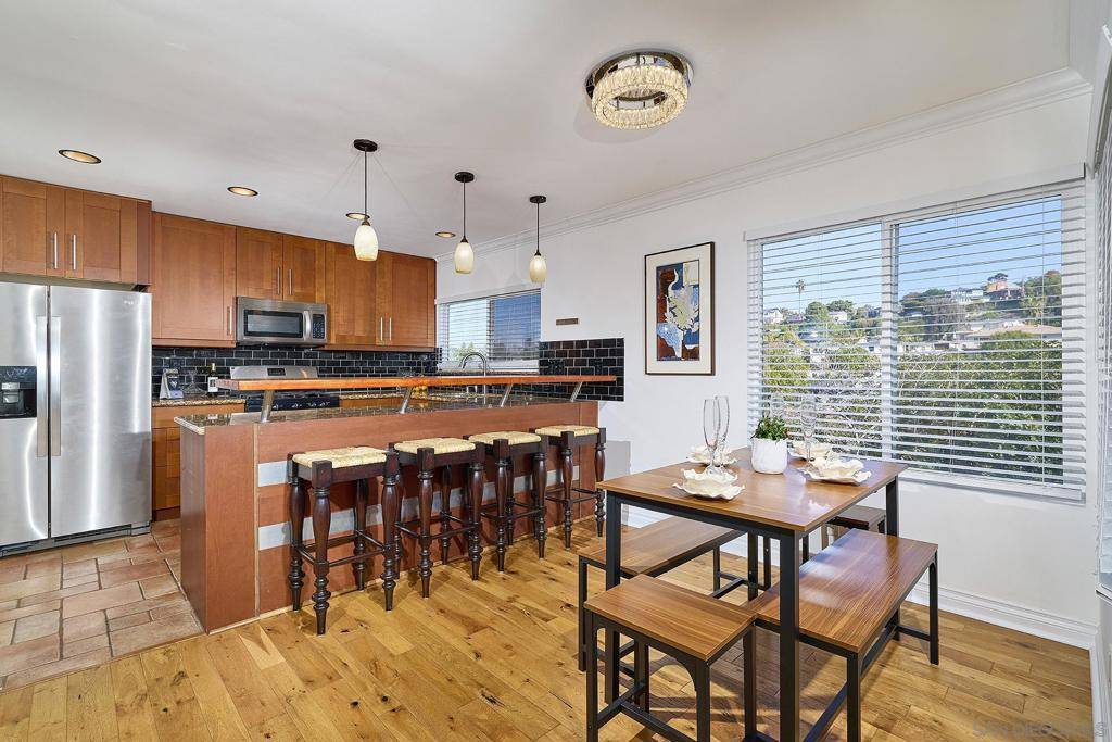 San Diego, CA 92106,3550 Wawona