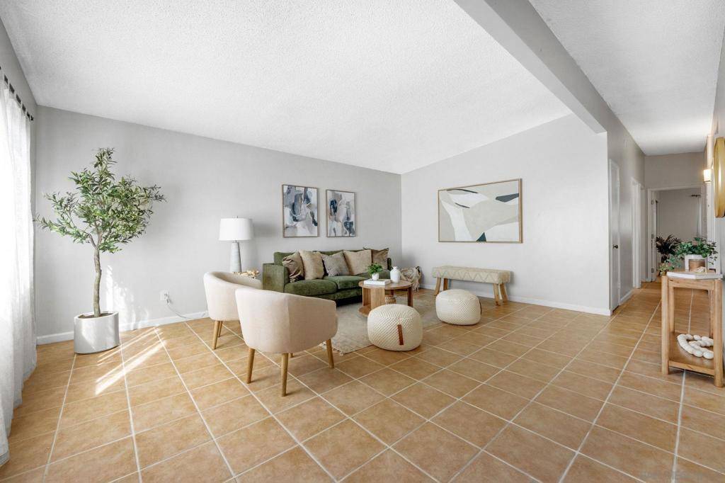 Chula Vista, CA 91910,431 Del Mar ct